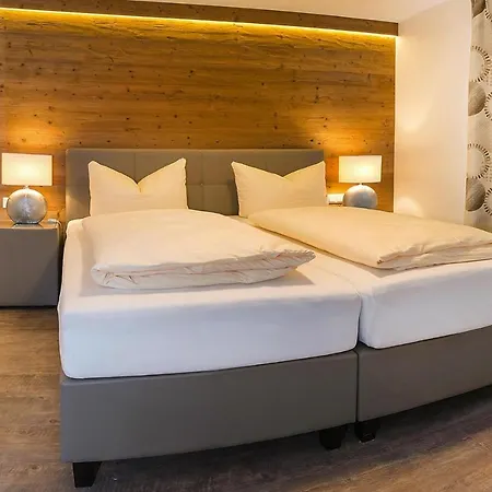 Apartman Penthouse In By Lift & Panoramic Views