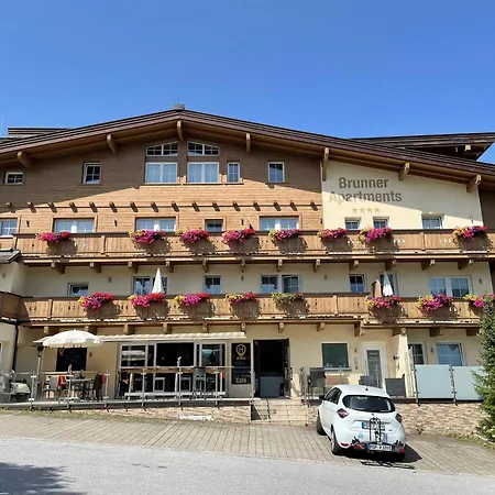 Apartment Penthouse In By Lift & Panoramic Views