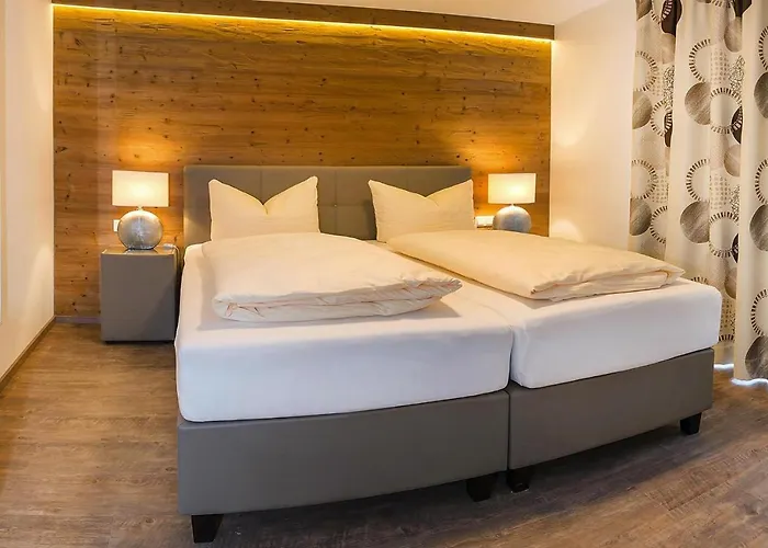 شقة Penthouse In By Lift & Panoramic Views