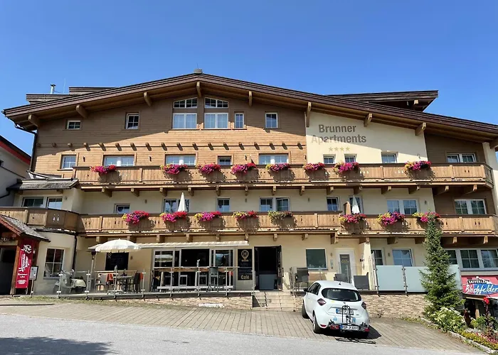 Apartment Penthouse In By Lift & Panoramic Views