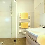 Penthouse In By Lift & Panoramic Views * Niederau